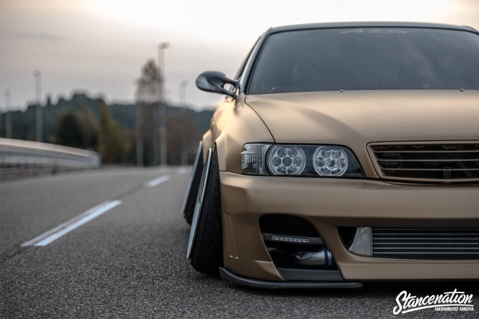 This image has an empty alt attribute; its file name is jzx100-hellaflush.jpg